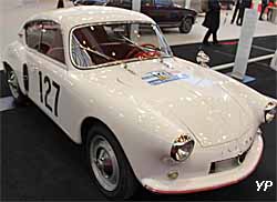 Alpine A106