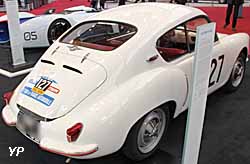 Alpine A106