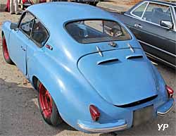 Alpine A106