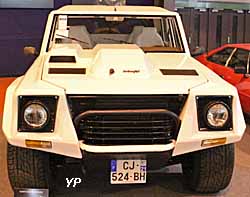 Lamborghini LM002