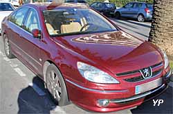 Peugeot 607