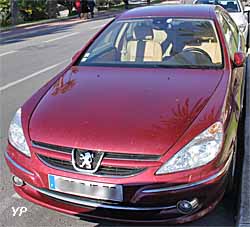 Peugeot 607