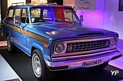 Jeep Wagoneer