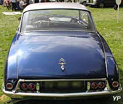 Citroën DS 19 coupé Chapron Le Dandy 1962