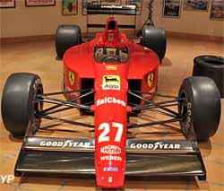 Ferrari F1-89 (F640)