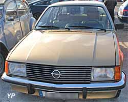 Opel Rekord E1 2.0