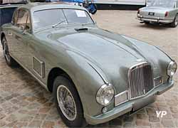 Aston Martin DB2 (calandre en 3 parties)