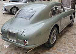 Aston Martin DB2 (calandre en 3 parties)