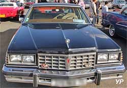 Pontiac Bonneville (6e series) Brougham