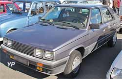 Renault 11 TXE