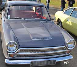 Ford Cortina 1200 Deluxe