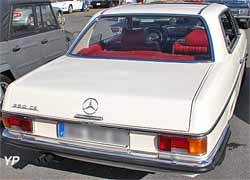 Mercedes 250 CE (W114)