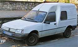 Peugeot 205 F (fourgonnette)