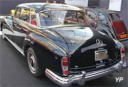 Mercedes 300d (W189) berline