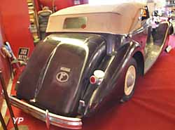 Delage D8-100 C cabriolet De Villars