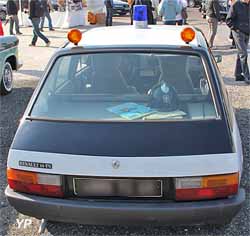 Renault 14 TS pie Police