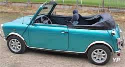 Rover Mini Seaway cabriolet Arc de Triomphe