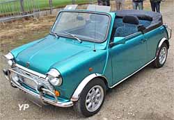 Rover Mini Seaway cabriolet Arc de Triomphe