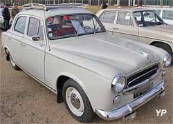 Peugeot 403 B7 Confort