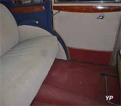 Delage D8-85 limousine usine