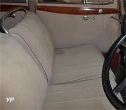 Delage D8-85 limousine usine
