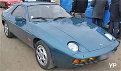 Porsche 928