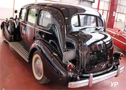 Cadillac 1936 Série 75 Imperial Touring Sedan 