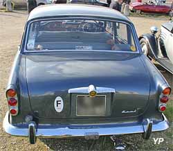 Humber Hawk S4 saloon