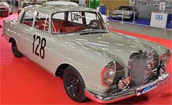 Mercedes heckflosse 190, 200, 220, 230, 250, 280 (W110, W111)