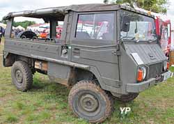 Steyr-Puch Pinzgauer 710 M bâché