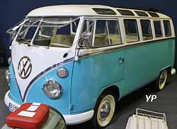 Volkswagen Combi Samba-Bus 21 fenêtres
