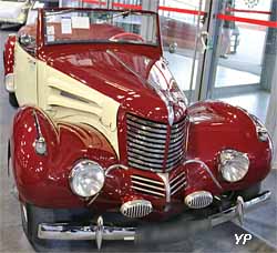 Horch 853 cabriolet