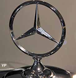 logo Mercedes