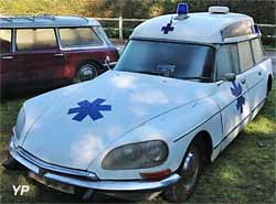 Citroën DS 20 Ambulance Petit