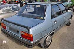 Renault 9 Automatic