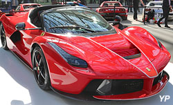 Ferrari LaFerrari Aperta (spider)