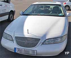 Lincoln Mark VIII LSC