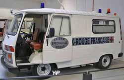 Peugeot J9 ambulance