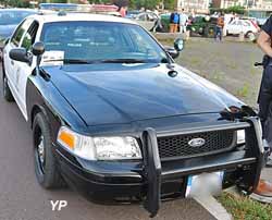 Ford Crown Victoria II Police Interceptor