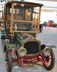 De Dion Bouton type BS coupé chauffeur Rheims & Auscher