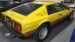 Lotus Esprit S2