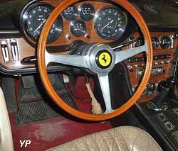 Ferrari 365 GT 2+2