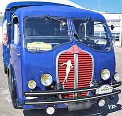 Delahaye 163 B châssis long bétaillère