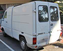 Renault Master T35D fourgon tôlé