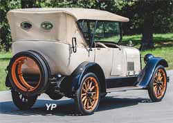 Studebaker Light Six Touring