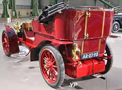 Fiat Type 24/32 2e série, tonneau, entrée par l'arrière