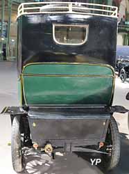 De Dion-Bouton type AX 15 HP double berline Roussille