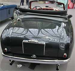 Aston Martin DB 2/4 3 litres cabriolet