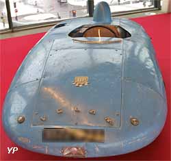 Velam Isetta records