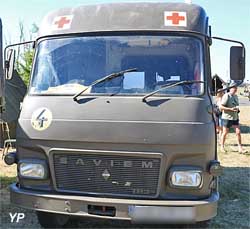 Saviem TP3 L39 ambulance armée